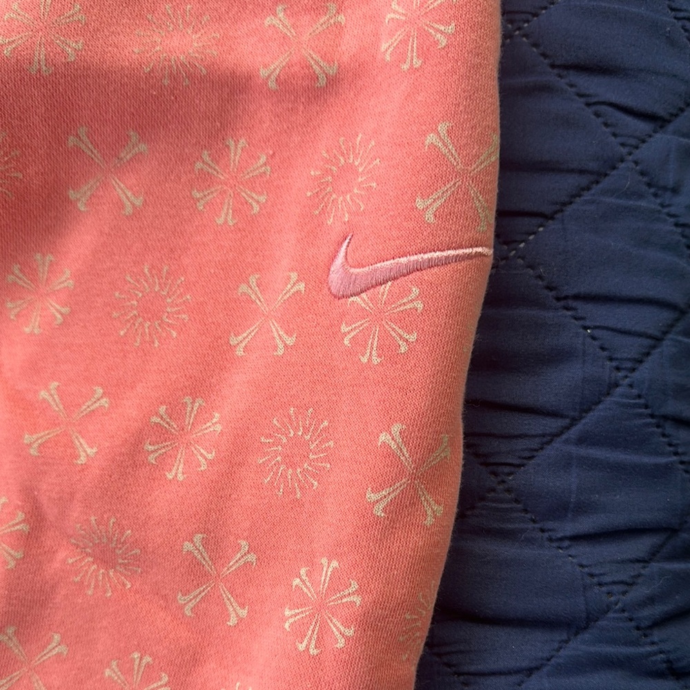 Nike Coral Patterned Leggings